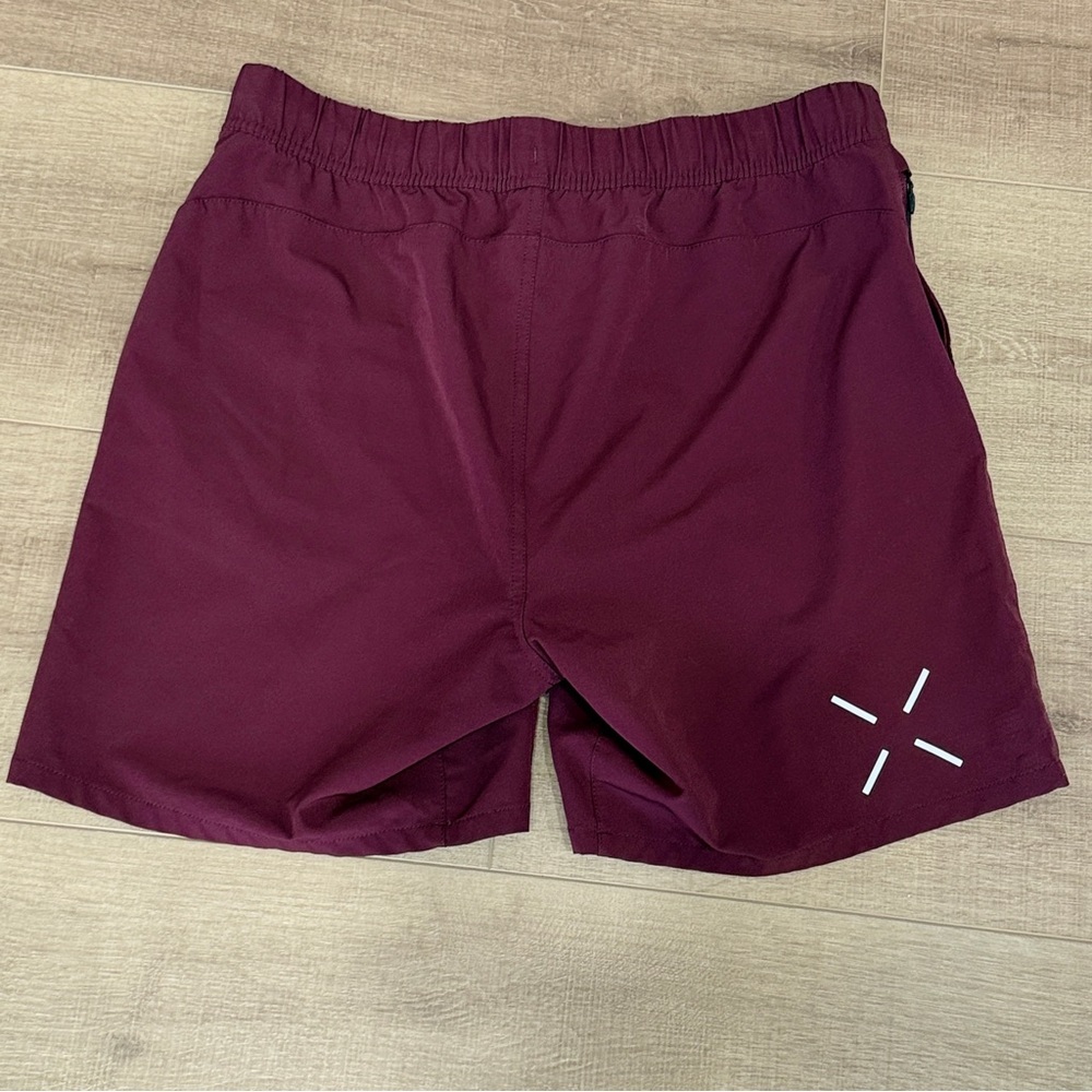Ten Thousand Foundation Shorts Men Sz Large Burgundy Athletic 7" Inseam Unlined